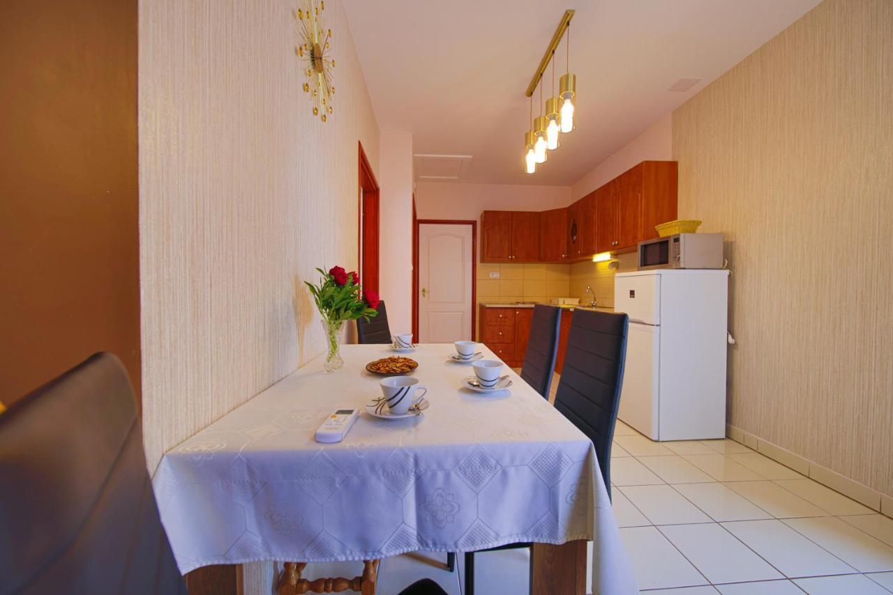 Kalvin Utcai Apartmanok Hajdúszoboszló Extérieur photo