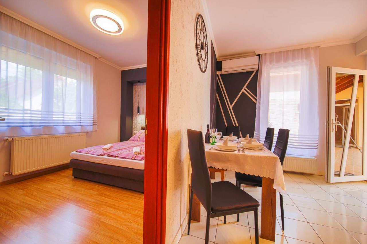 Kalvin Utcai Apartmanok Hajdúszoboszló Extérieur photo