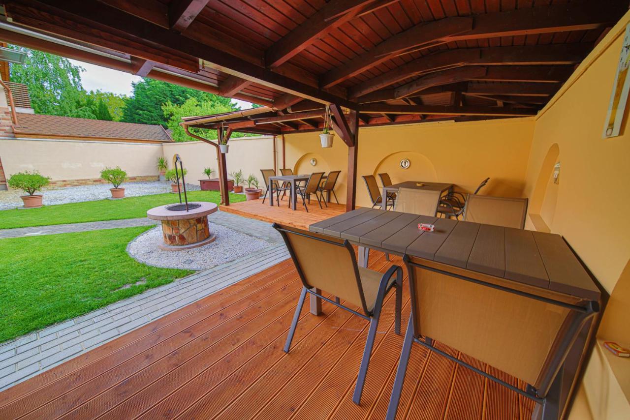 Kalvin Utcai Apartmanok Hajdúszoboszló Extérieur photo