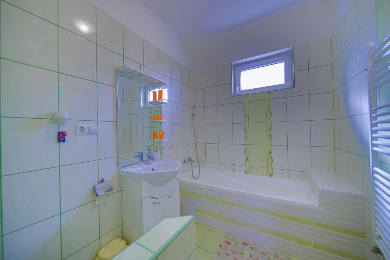 Kalvin Utcai Apartmanok Hajdúszoboszló Extérieur photo