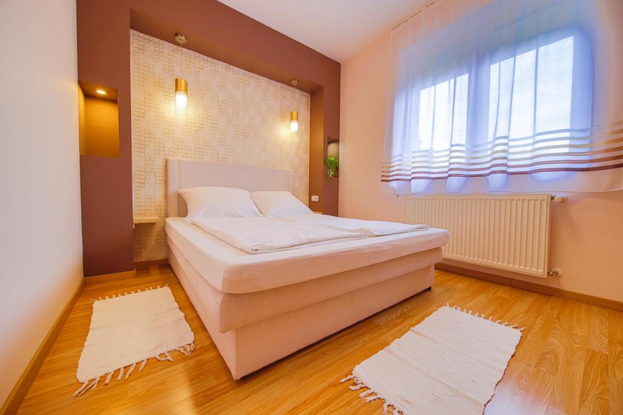 Kalvin Utcai Apartmanok Hajdúszoboszló Extérieur photo