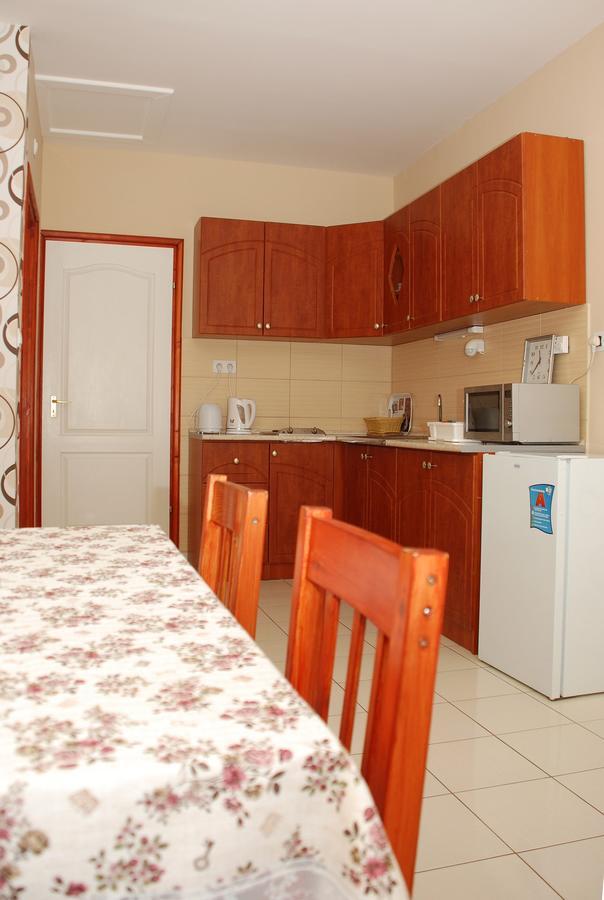 Kalvin Utcai Apartmanok Hajdúszoboszló Extérieur photo